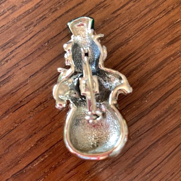 Small gold tone Christmas snowman brooch pin - Picture 4 of 4